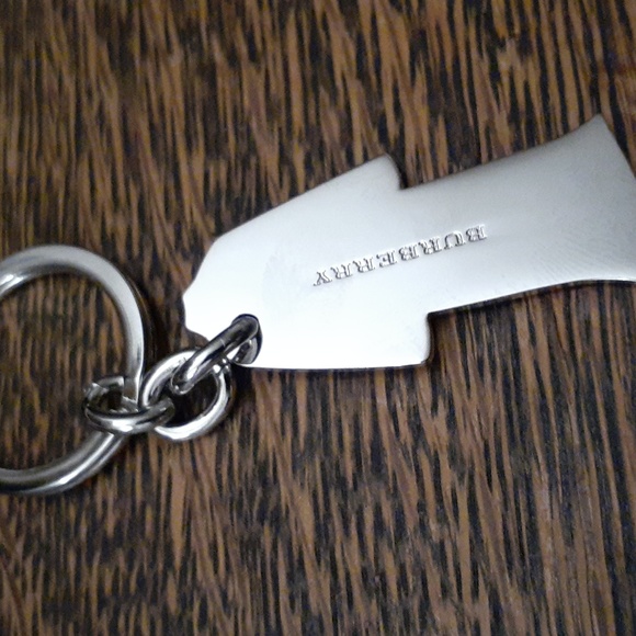 BURBERRY AUTHENTIC NOVA DRESS KEYCHAIN AUTHENTIC - Picture 4 of 6